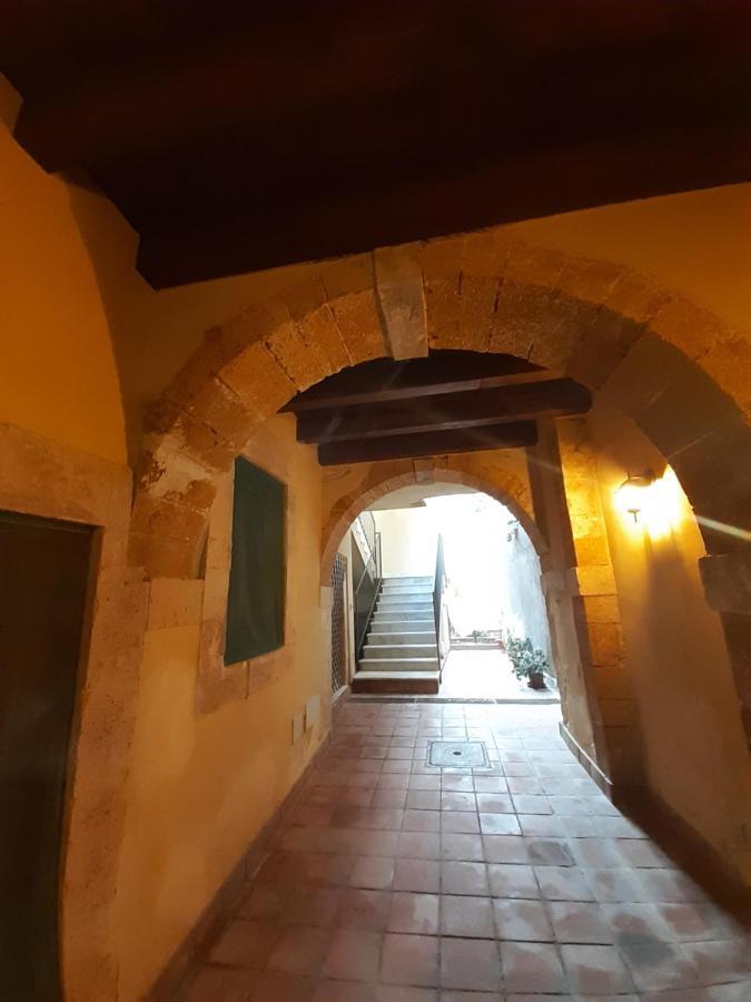 Вілла La Casa Di Sarah Syracuse Екстер'єр фото